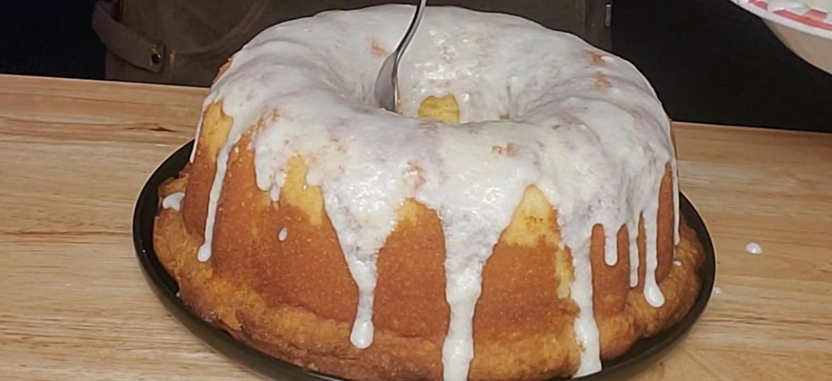 Big Mama’s Best 5 Flavor Pound Cake