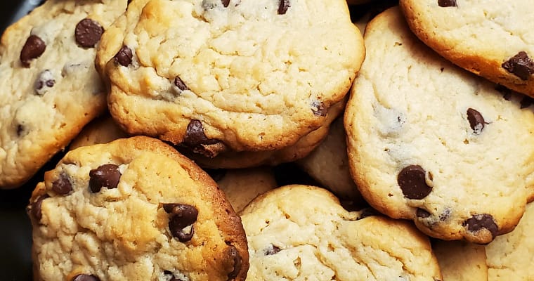 Quick Chewy Sour Cream Chocolate Chip Cookies
