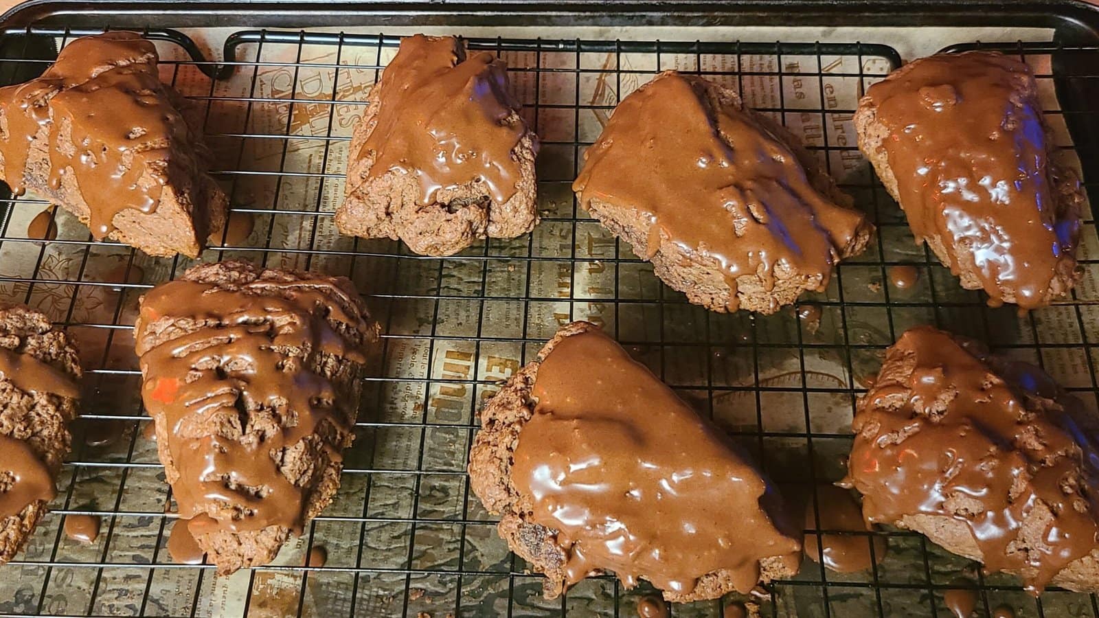 Double Chocolate Scones - Leslie Cooks