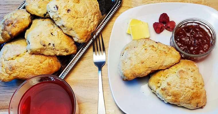 Cranberry Scones 2 - Leslie Cooks