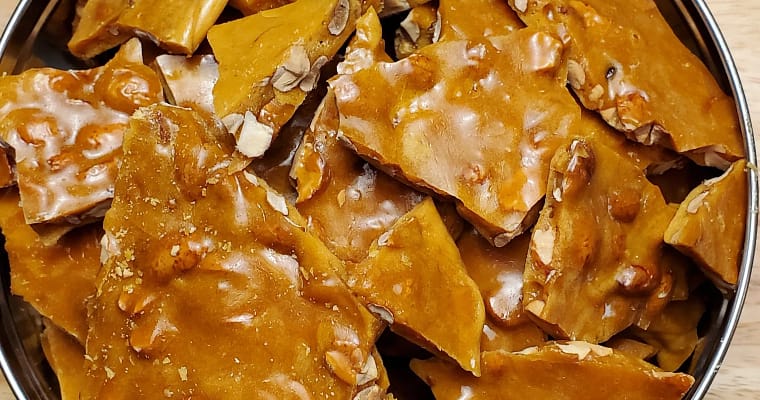 Leslie’s Best Peanut Brittle